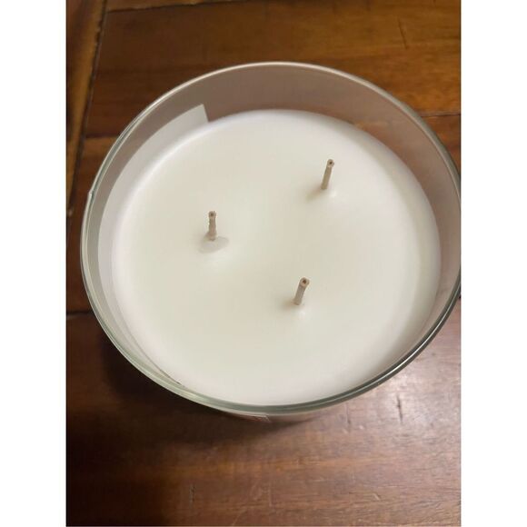 NWT Bath & Body Works Caramel Cream Soda 3 Wick Candle - Picture 4 of 4